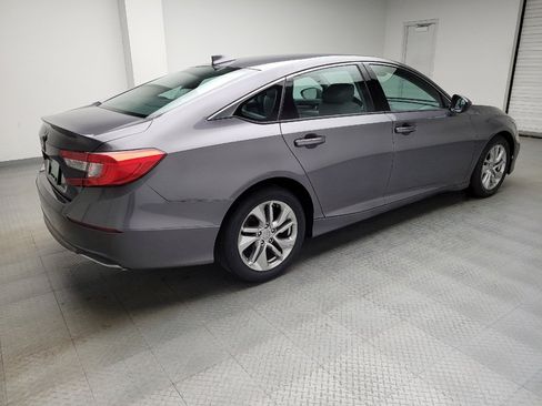 Used 2018 Honda Accord LX image 10