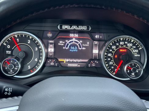 Used 2022 RAM 1500 Laramie image 24