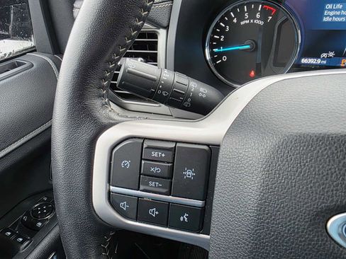 Used 2024 Ford Expedition Max XLT AWD/4WD image 37