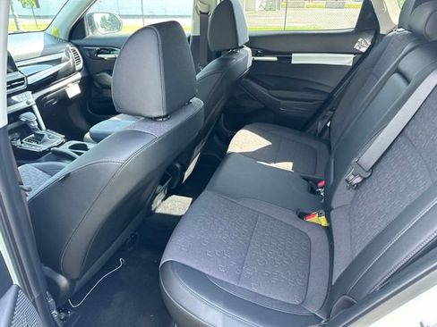 New 2026 Kia Seltos S AWD/4WD image 15