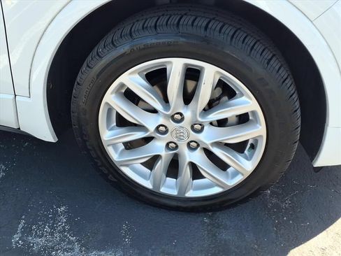 Used 2019 Buick Envision Premium AWD/4WD image 15