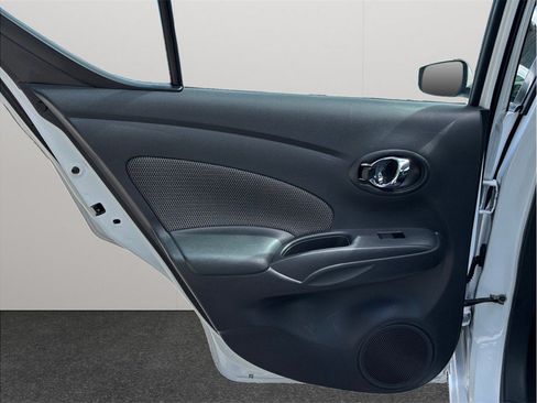 Used 2016 Nissan Versa SV FWD image 24