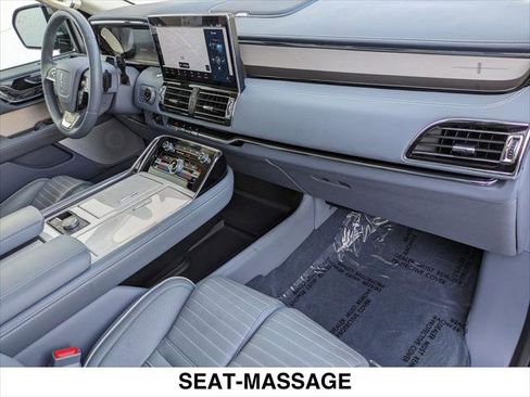 Used 2023 Lincoln Navigator Black Label image 36