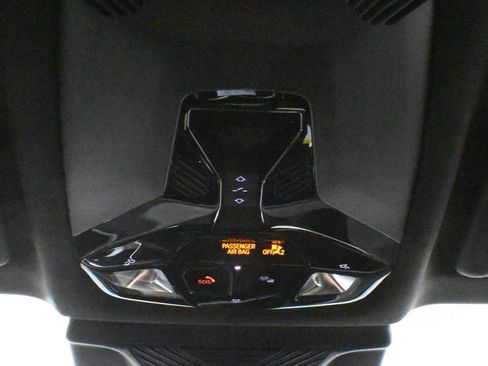 Used 2026 BMW X1 xDrive28i w/ Technology Package image 21