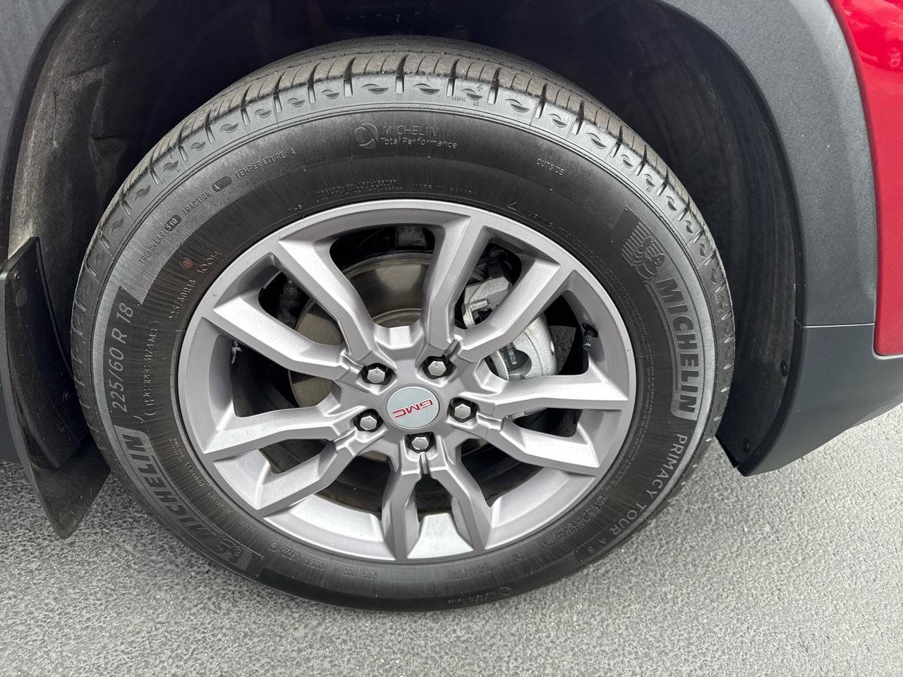 Used 2023 GMC Terrain SLT AWD/4WD image 32