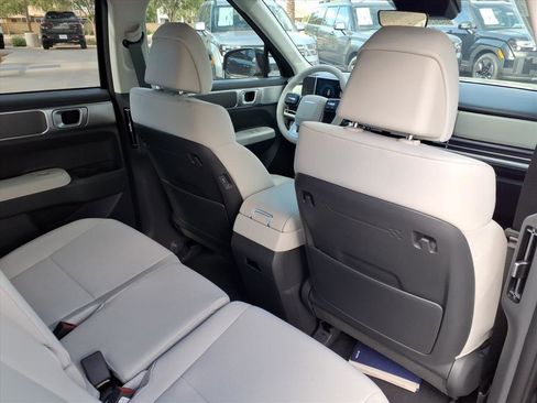 New 2026 Hyundai Santa Fe SE image 8