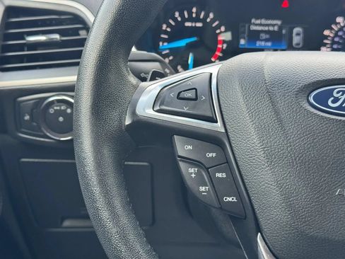 Used 2018 Ford Edge SEL AWD/4WD image 27