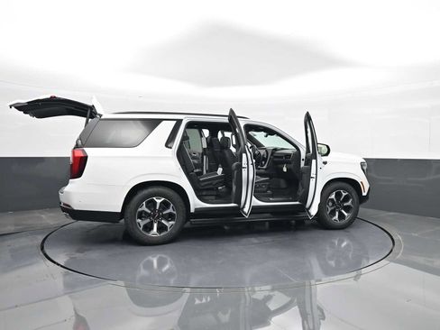 New 2025 GMC Yukon AT4 Ultimate w/ LPO, Illumination Package image 41