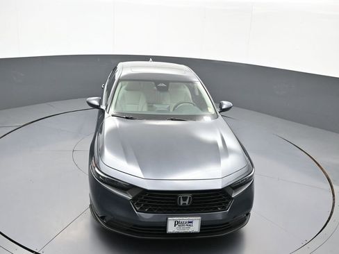 Certified 2024 Honda Accord EX image 36