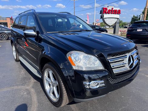 Used 2009 Mercedes-Benz GL 550 4MATIC image 32