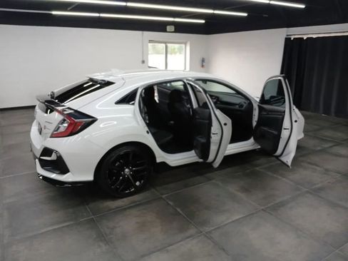 Used 2020 Honda Civic Sport image 36