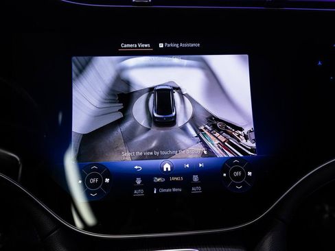 Used 2023 Mercedes-Benz EQS 580 4MATIC SUV image 21