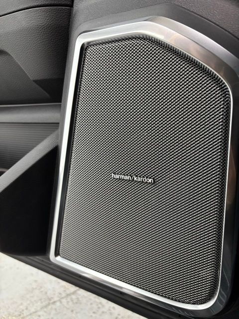 New 2026 RAM 2500 Laramie AWD/4WD image 23