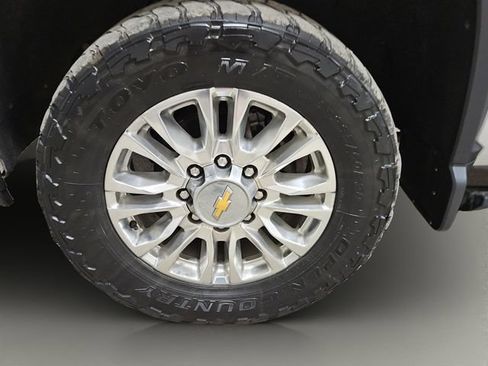 Used 2023 Chevrolet Silverado 3500 High Country w/ Z71 Off-Road Package AWD/4WD image 27