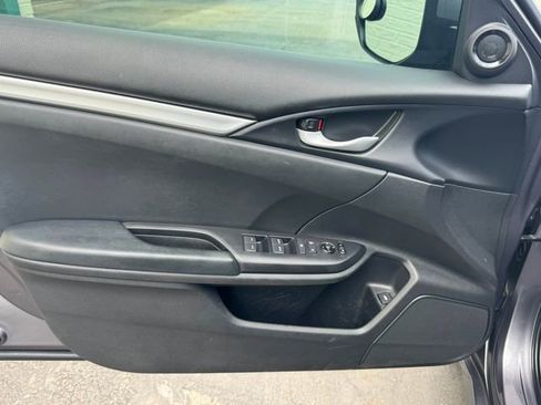 Used 2019 Honda Civic Sport image 16