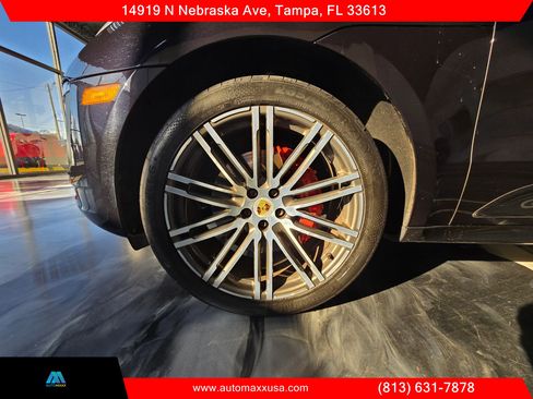 Used 2018 Porsche Macan GTS image 38