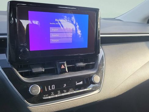 Used 2024 Toyota Corolla LE FWD image 14