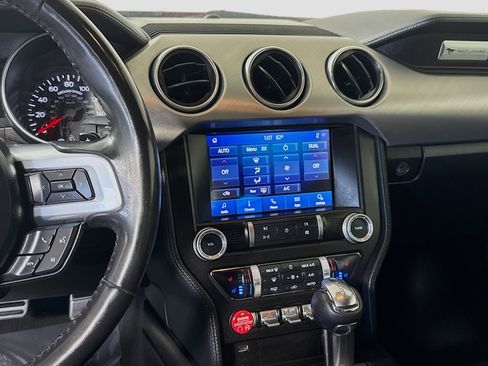Used 2021 Ford Mustang Premium image 18