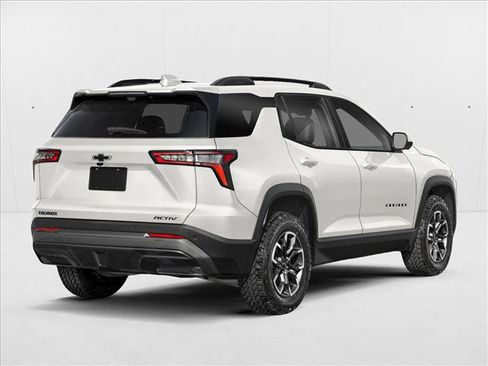 New 2026 Chevrolet Equinox ACTIV w/ Convenience Package III FWD image 2