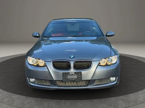 Used 2008 BMW 335i Convertible image 2