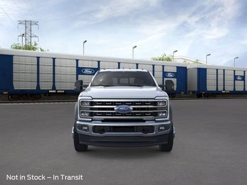 New 2026 Ford F550 4x4 Crew Cab image 6