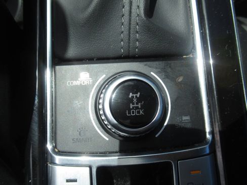 Used 2025 Kia Telluride EX X-Line AWD/4WD image 39