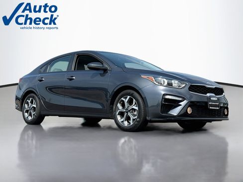 Used 2020 Kia Forte LXS FWD image 1