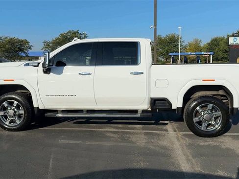 Used 2025 GMC Sierra 2500 SLT w/ SLT Premium Package image 5