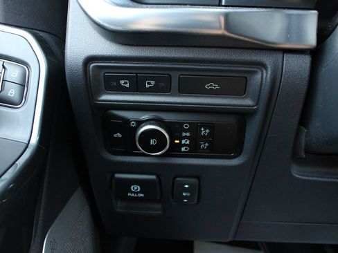 Used 2023 Ford F150 Lariat w/ Equipment Group 502A High AWD/4WD image 10