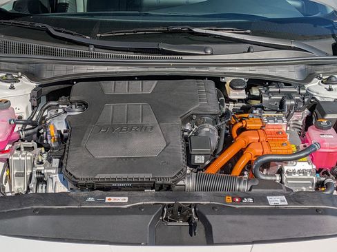 New 2026 Hyundai Elantra Limited FWD image 27