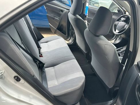 Used 2016 Toyota Corolla L FWD image 17