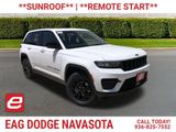 New 2025 Jeep Grand Cherokee Altitude image 1