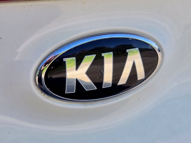 Used 2022 Kia Sportage LX AWD/4WD image 18