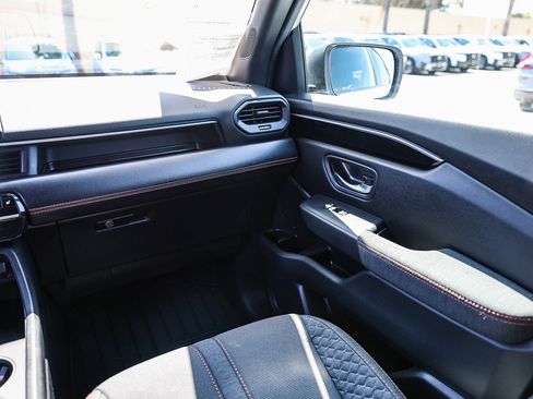 Certified 2026 Honda Pilot Sport image 6