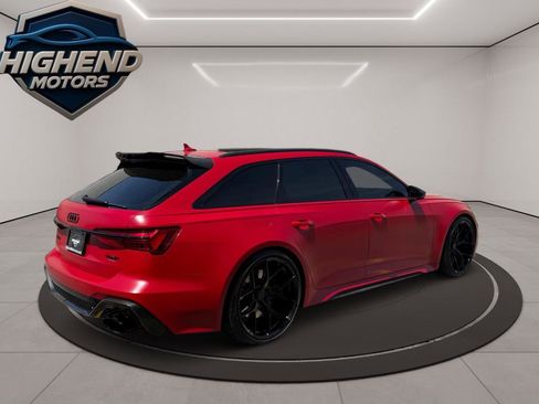 Used 2021 Audi RS 6 AWD/4WD image 6