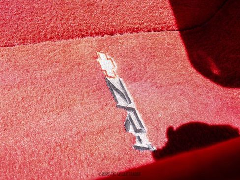 Used 1990 Chevrolet Corvette ZR-1 RWD image 25