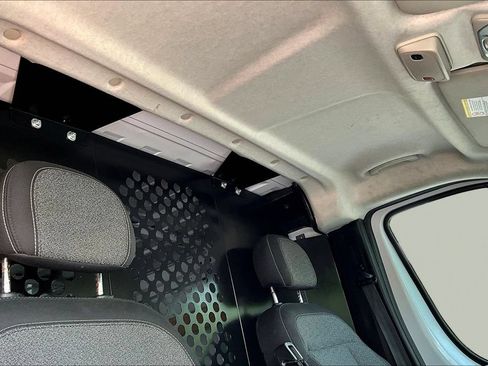 Used 2025 RAM ProMaster 2500 w/ U-Haul Equipment Group FWD image 22