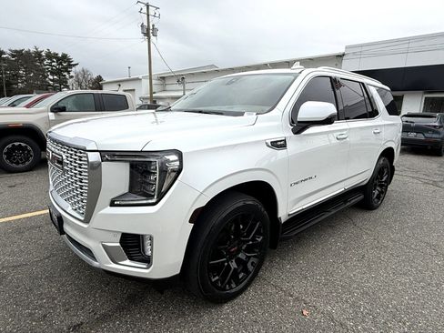 Used 2022 GMC Yukon Denali image 3