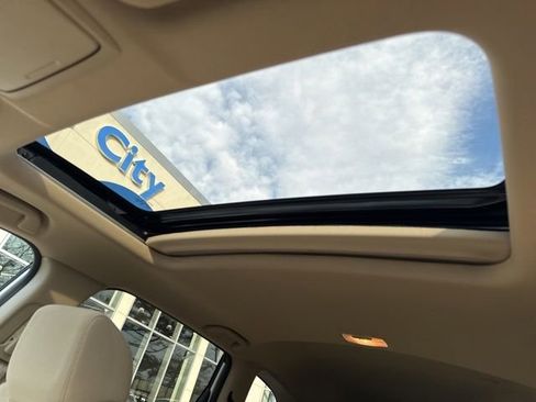 Certified 2022 Honda CR-V EX image 25