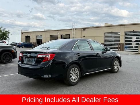 Used 2014 Toyota Camry LE FWD image 3