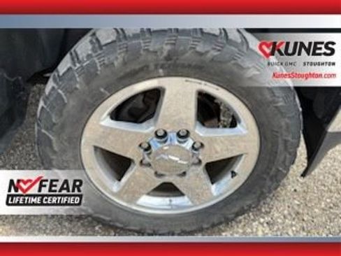Used 2016 Chevrolet Silverado 2500 LTZ w/ Duramax Plus Package AWD/4WD image 11