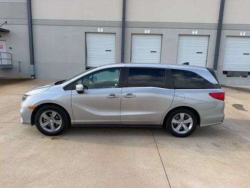 Used 2018 Honda Odyssey EX-L image 6