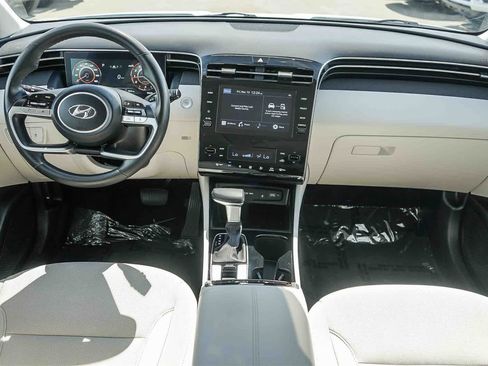Used 2023 Hyundai Tucson SEL w/ Convenience Package image 11