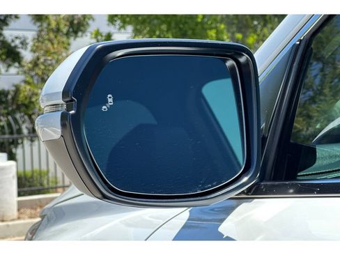 Used 2022 Honda CR-V EX-L image 6