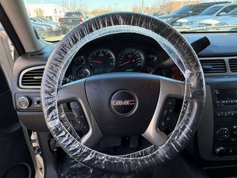 Used 2013 GMC Yukon SLT w/ SLT-2 Equipment Package image 34