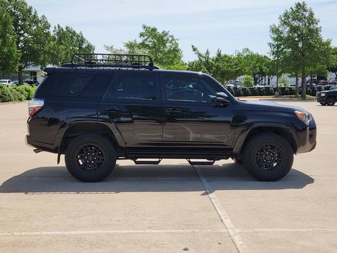 Used 2021 Toyota 4Runner Venture AWD/4WD image 4