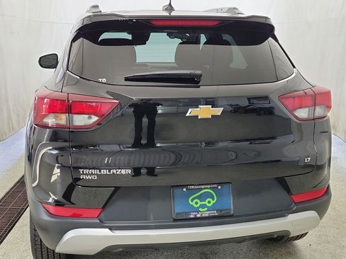 Certified 2023 Chevrolet TrailBlazer LT AWD/4WD image 5