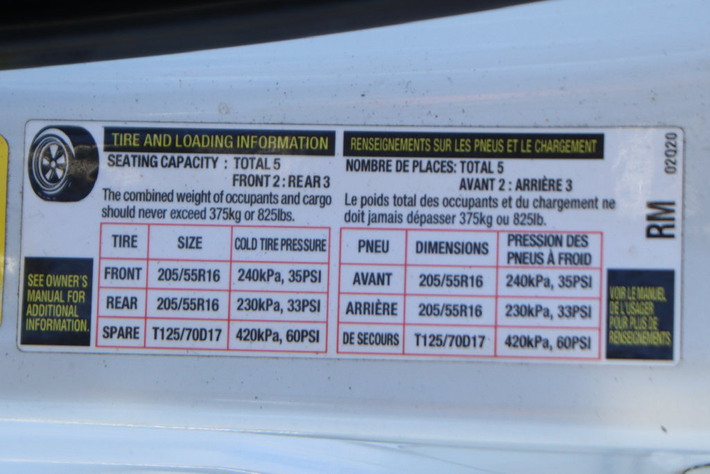 Used 2020 Toyota Corolla LE w/ Carpet Mat Package (TMS) FWD image 44