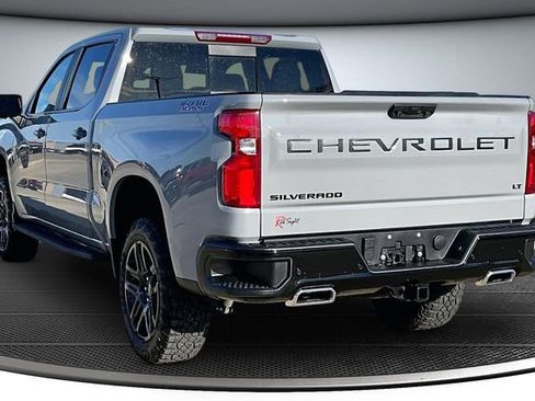 Used 2024 Chevrolet Silverado 1500 LT Trail Boss w/ LT Trail Boss Premium Package image 4
