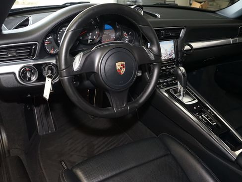 Used 2013 Porsche 911 Carrera RWD image 2